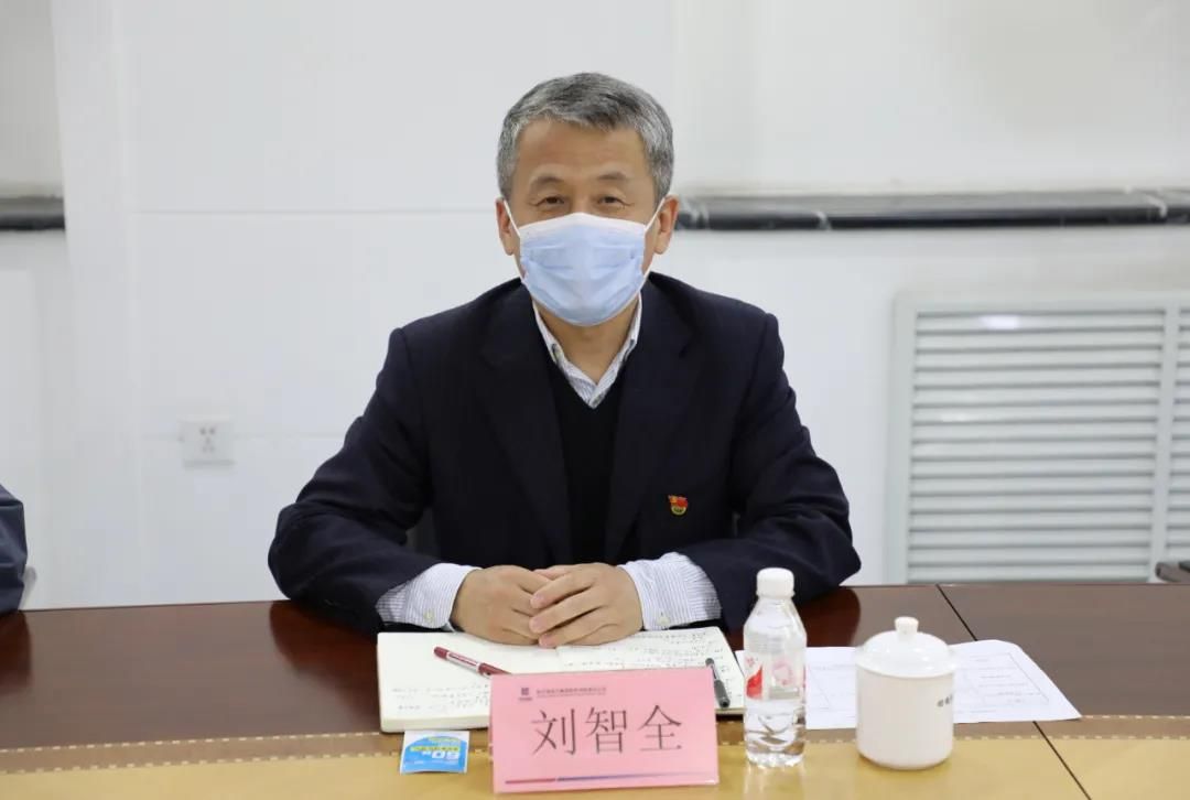 mg冰球突破奢华版(试玩)官方网站